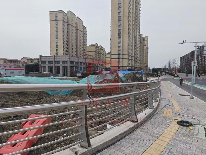 贈送安裝-贈送運輸-不銹鋼景觀護欄4